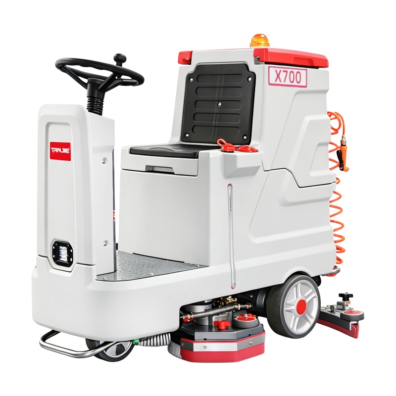 深圳坦洁全自动驾驶式洗地机X700