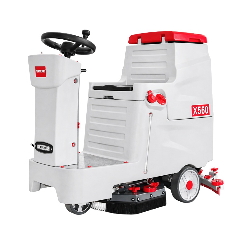 深圳坦洁驾驶式洗地机X560